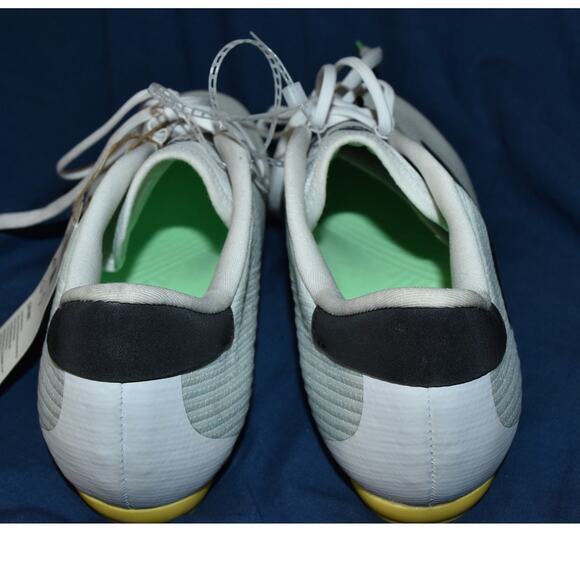 Adidas The Road Shoe Women's 7.5 Men's 6.5 NEW WITH FLAWS - Picture 4 of 8